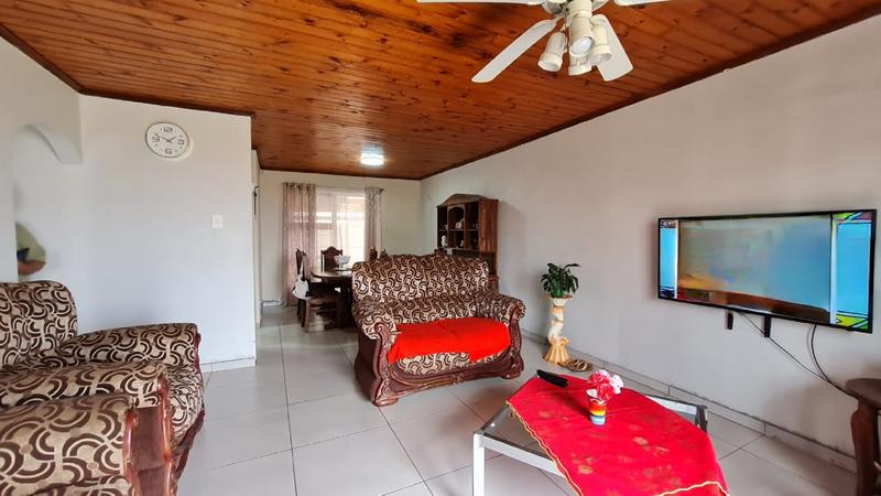 6 Bedroom Property for Sale in Mossel Bay Ext 26 Western Cape